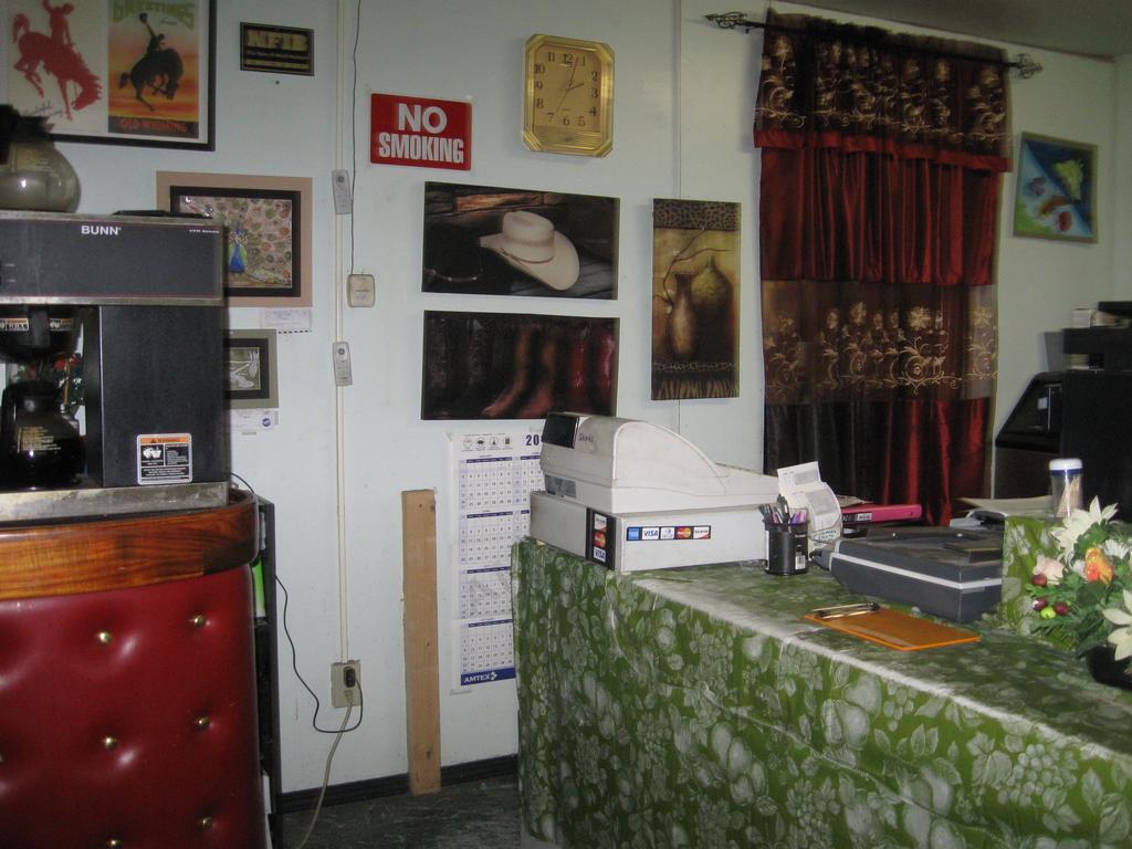 Western Motel Lovell Екстериор снимка